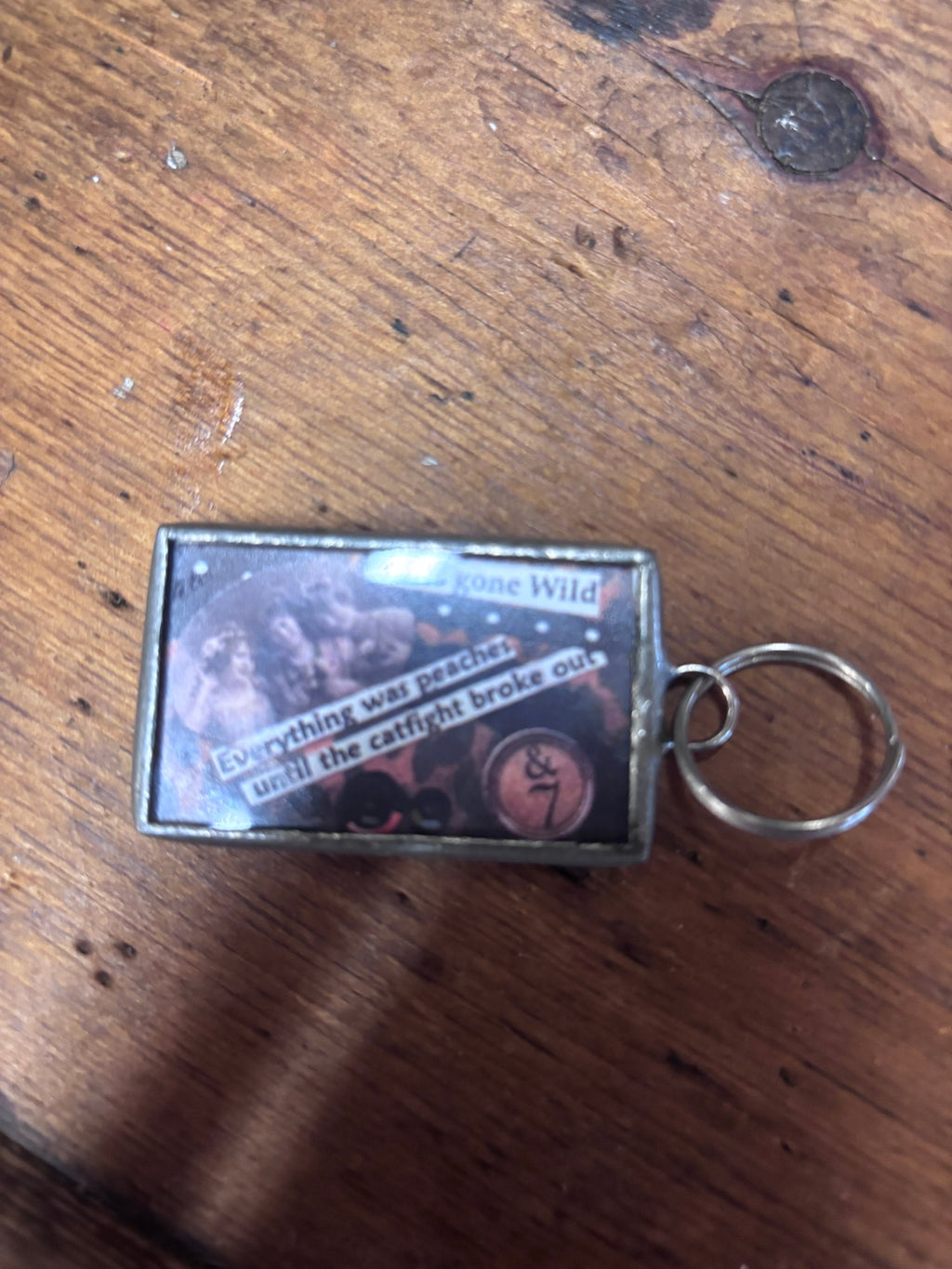 "Suck it in Girls!" keychain 