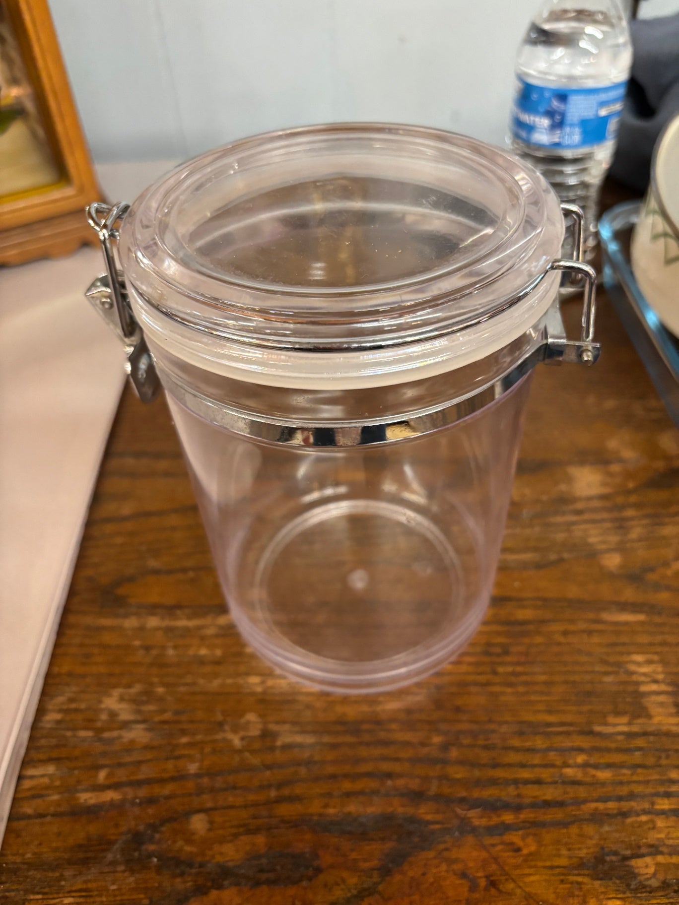Plastic Container With Lid
