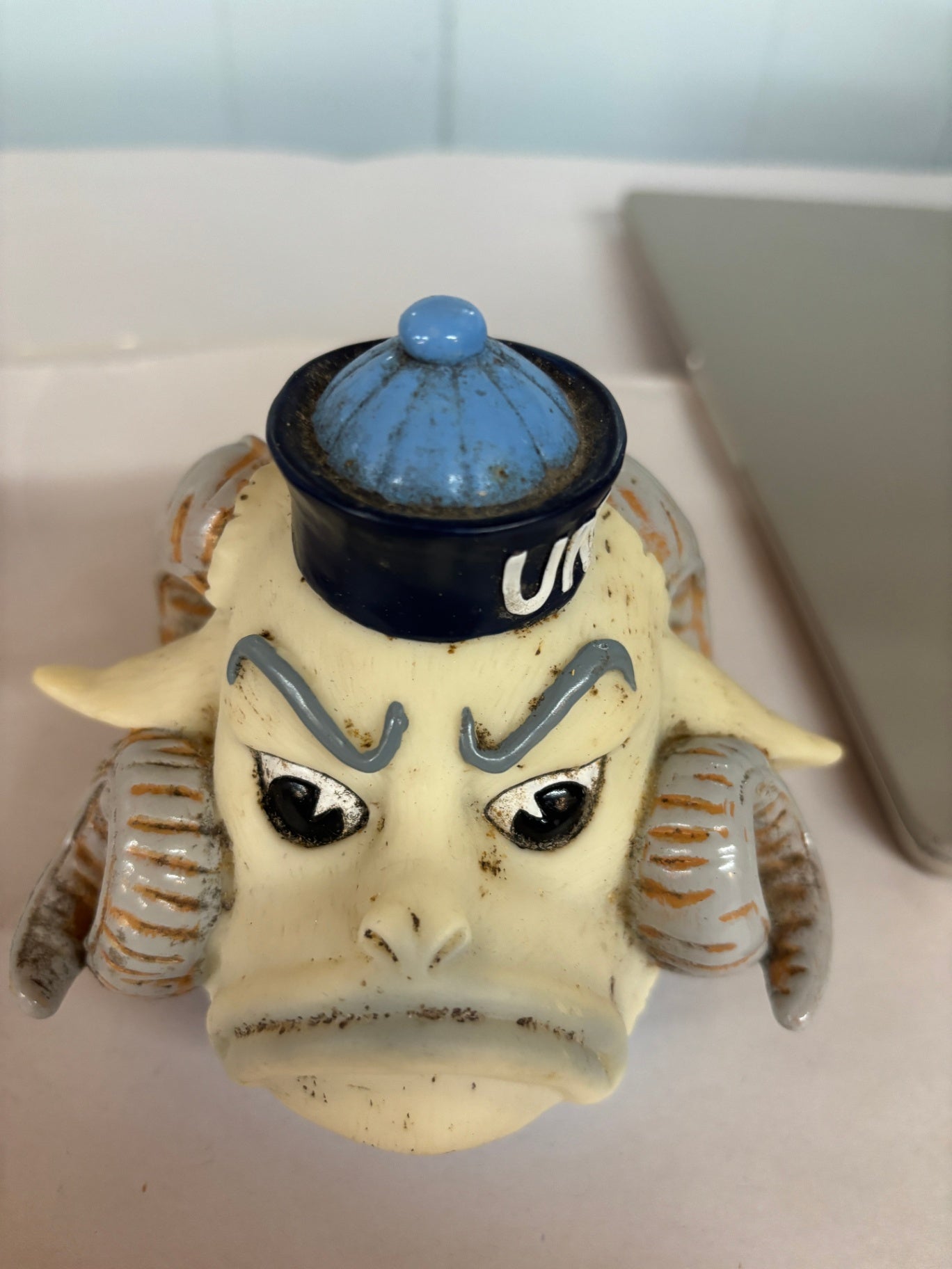 UNC Bottle Top