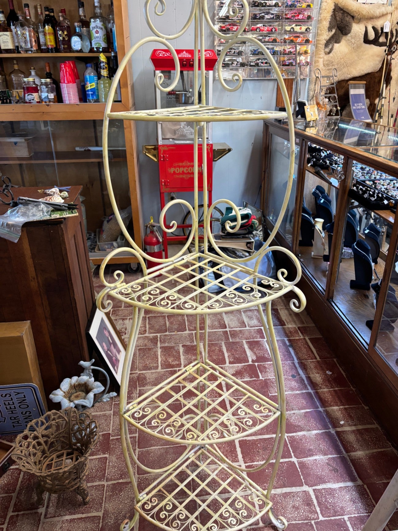 Metal Corner Plant Stand
