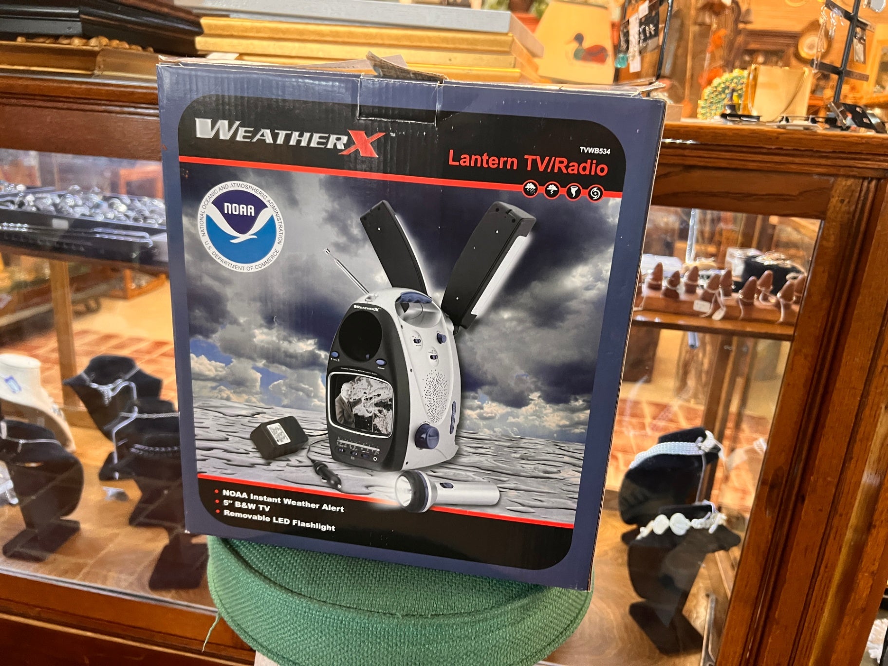 NOAA: WEATHER X - LANTERN TV / RADIO MODEL TVWB534 W/ INSTANT WEATHER ALERT