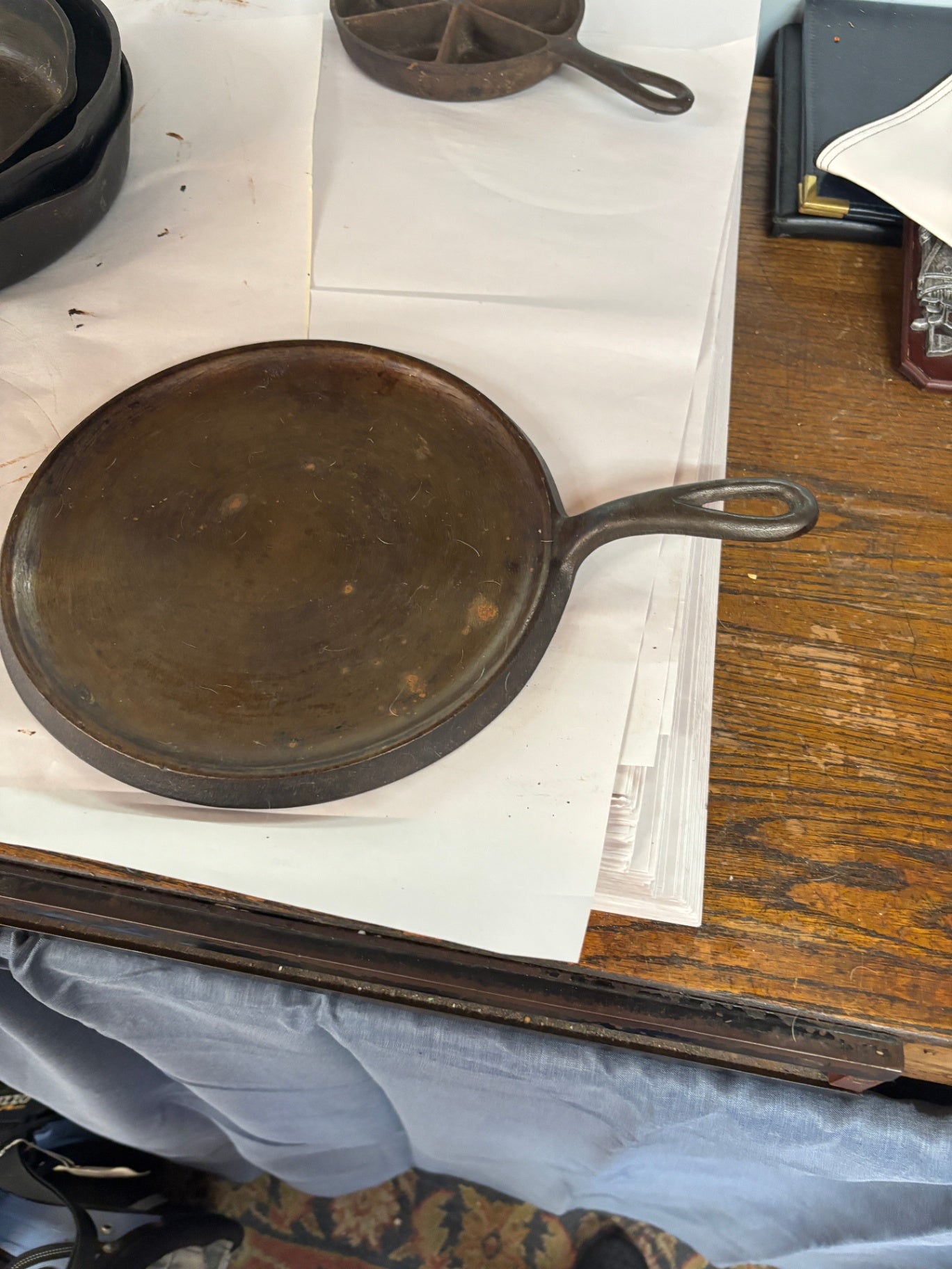 Cast Iron Round Griddle