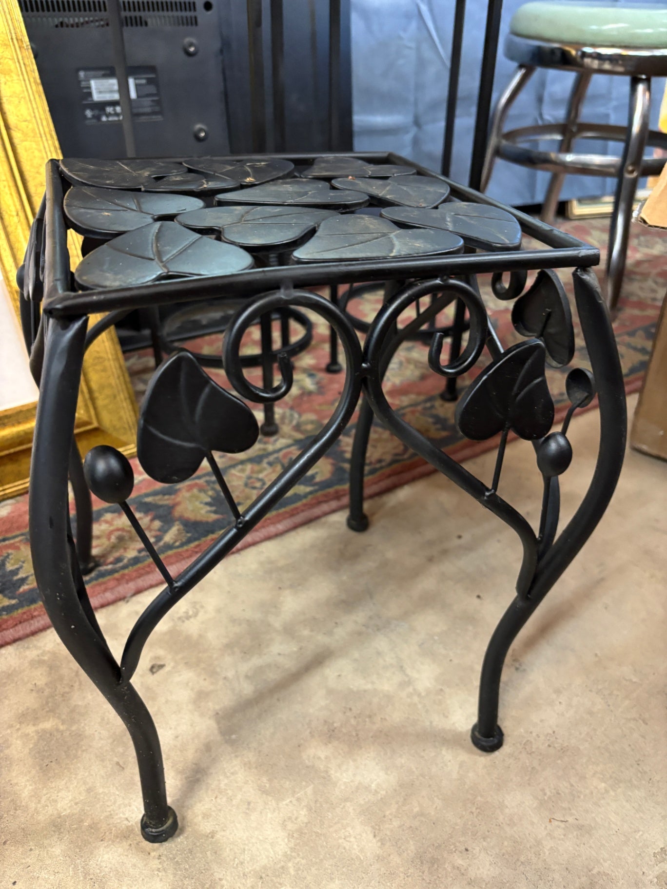 Black Plant Stand