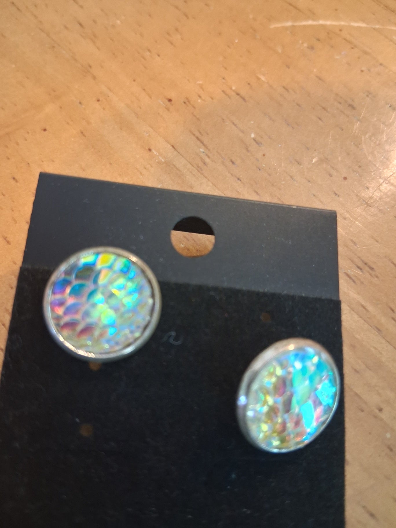Earrings dsc 