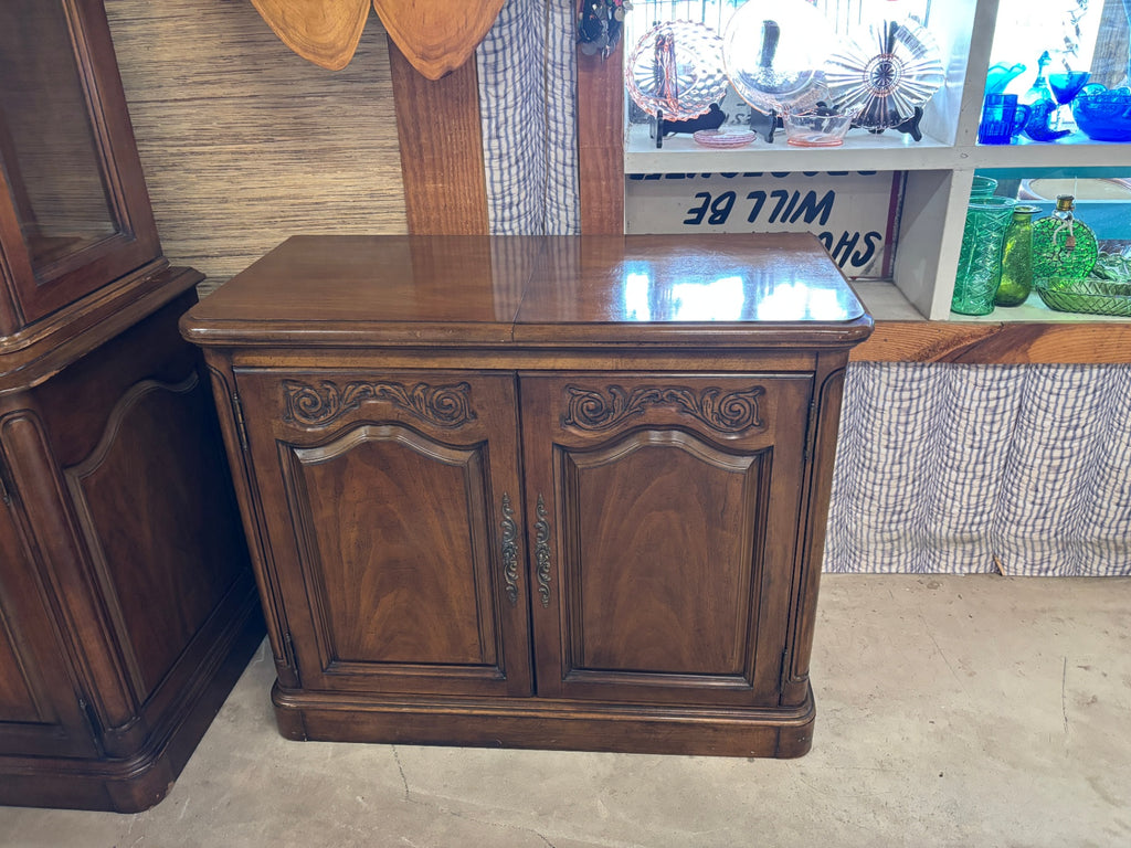 Vintage French Provincial Style Walnut Dining Room Set with 8 Upholstered Chairs, China Cabinet, Sideboard & 110” Table