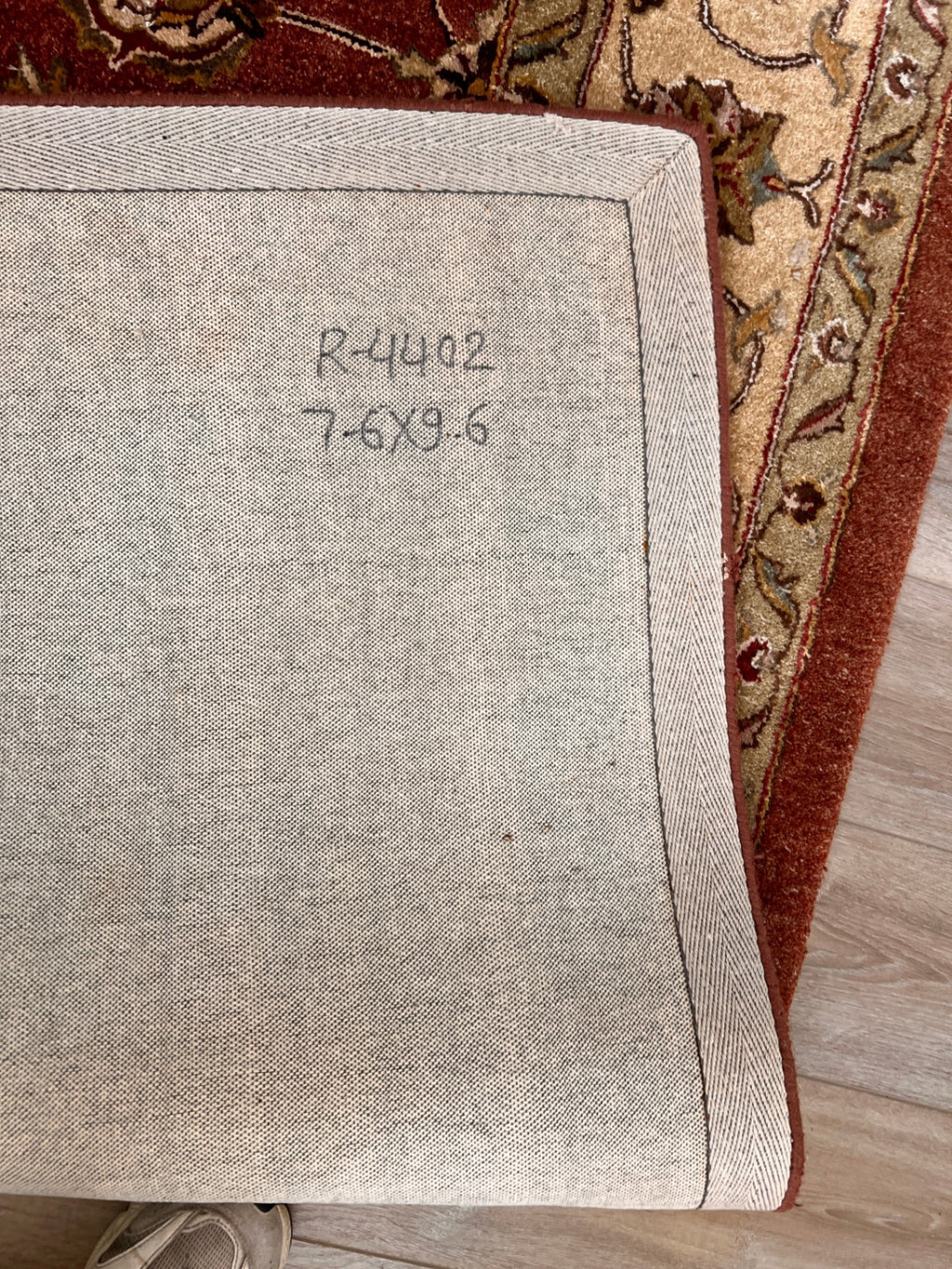 7'6" x 9'6" Indian Hand Tufted Wool Area Rug in Red & Gold Traditional Persian Style