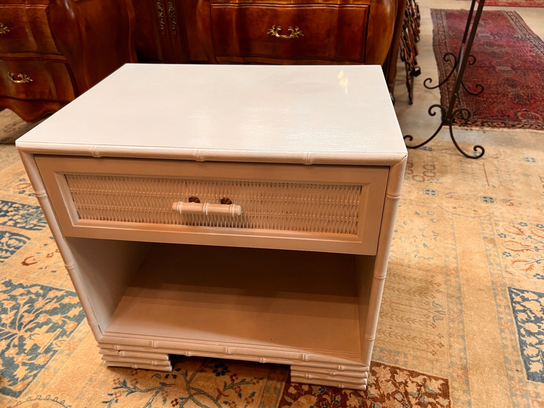 White Coastal Stanley Furniture Side Table