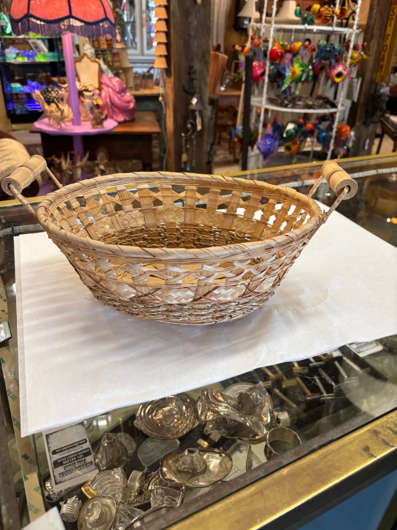 Vintage-Style Oval Woven Storage Basket