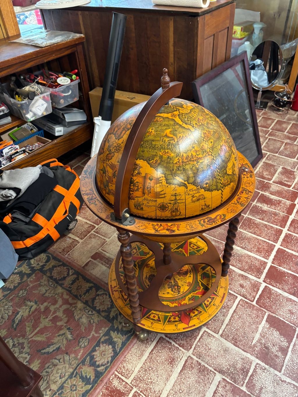  Italian Globe Bar