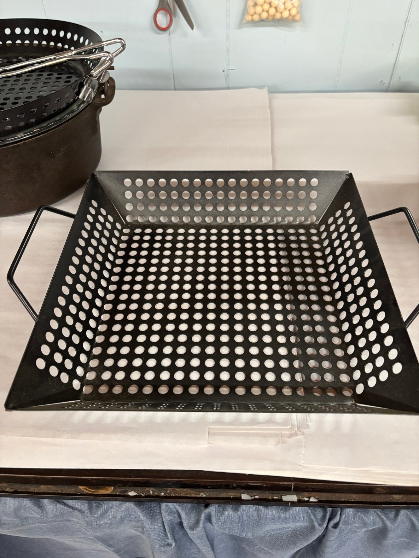 Large Perforated Steel BBQ Grill Basket Roasting Pan with Side Handles