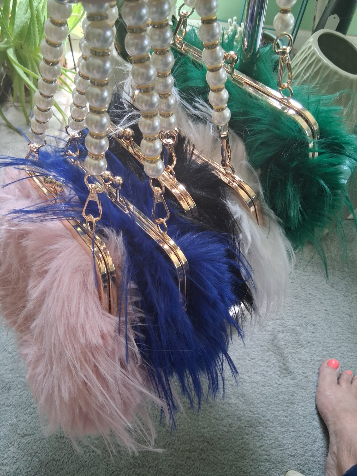 Purse fur asst colors dsc