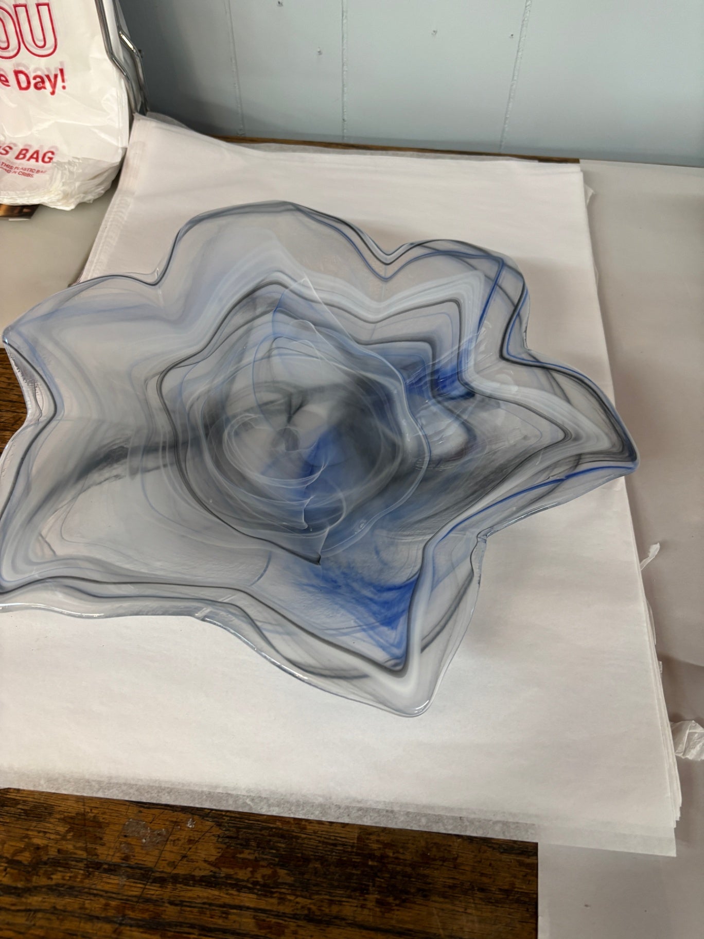 Vintage Handkerchief Art Glass Freeform Bowl Blue Gray Swirl Centerpiece Dish