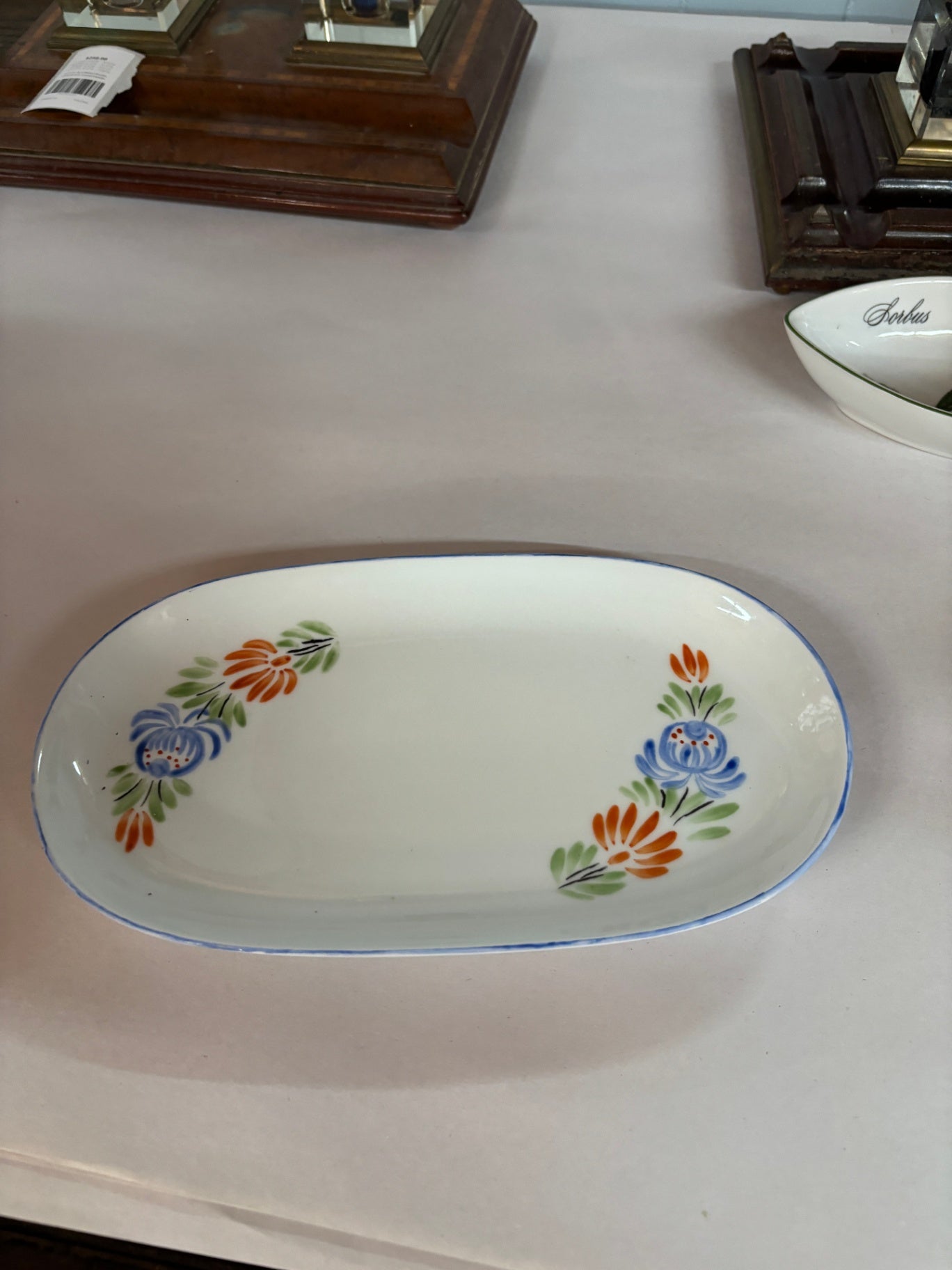  Oval dDsh i of vintage Quimper French Pottery 