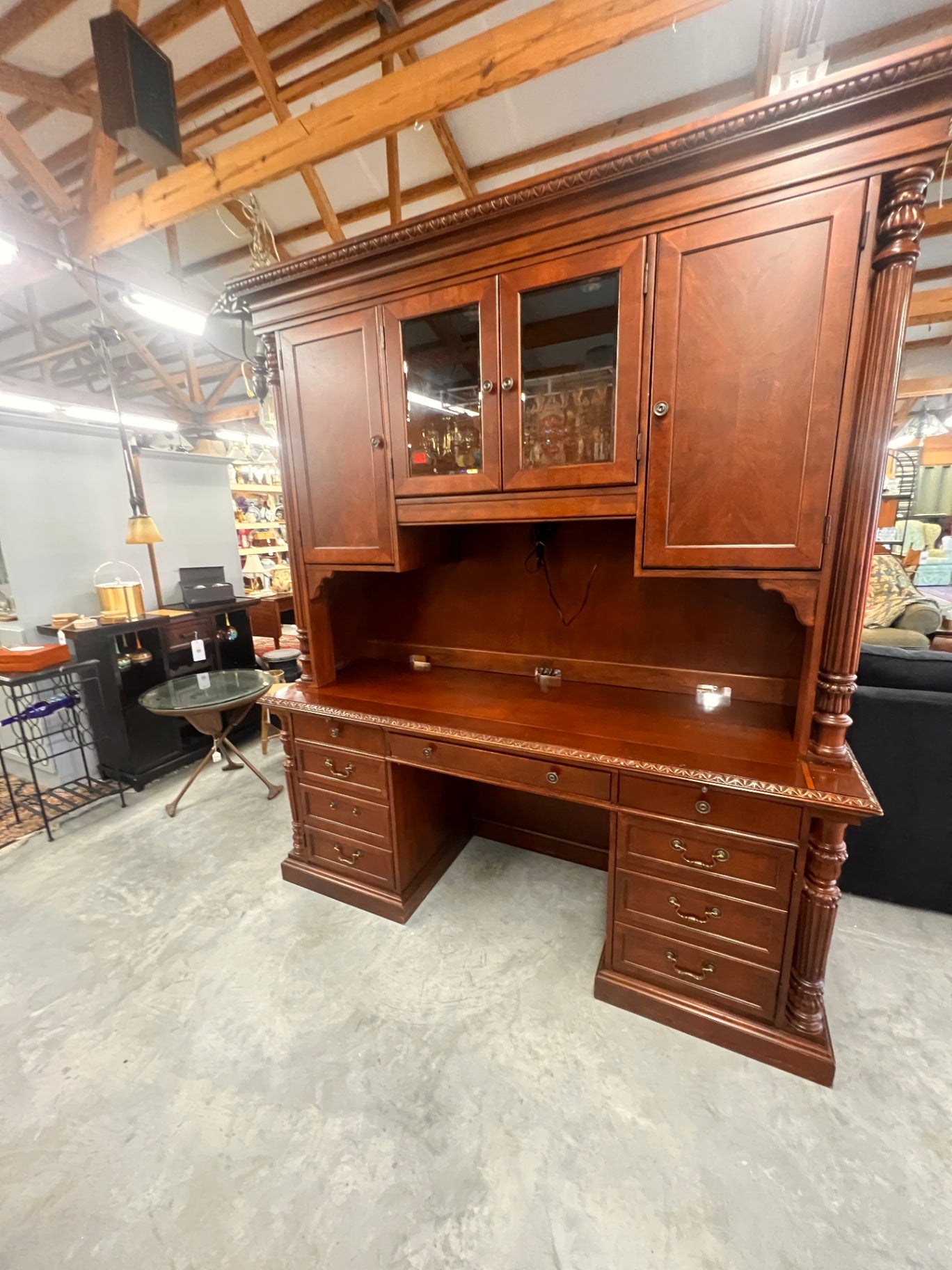 Hekman Traditional Executive Desk & Hutch – Cherry Finish Double Pedestal Office Suite