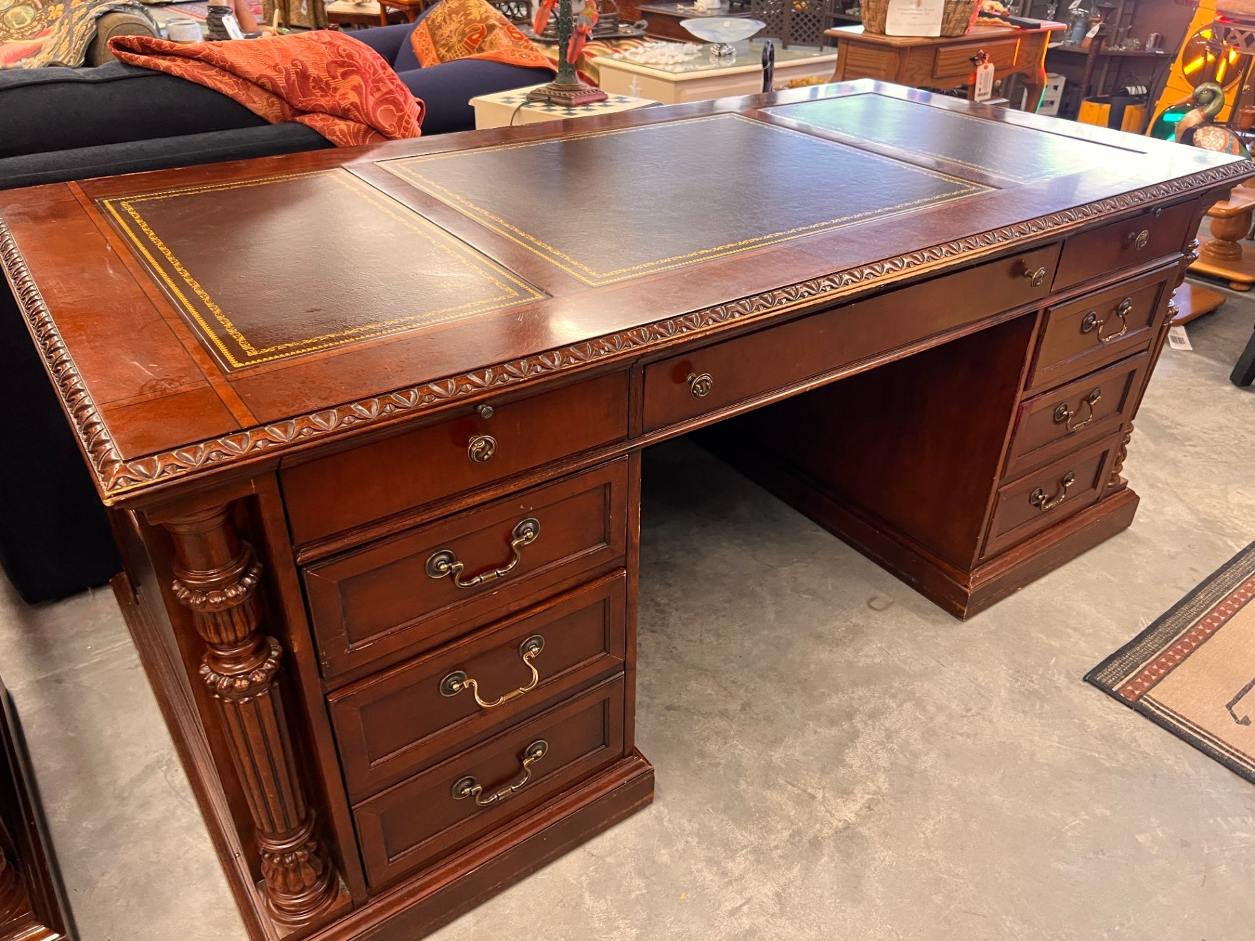 Hekman Executive Double Pedestal Partner Desk with Leather Top – Traditional Cherry Finish