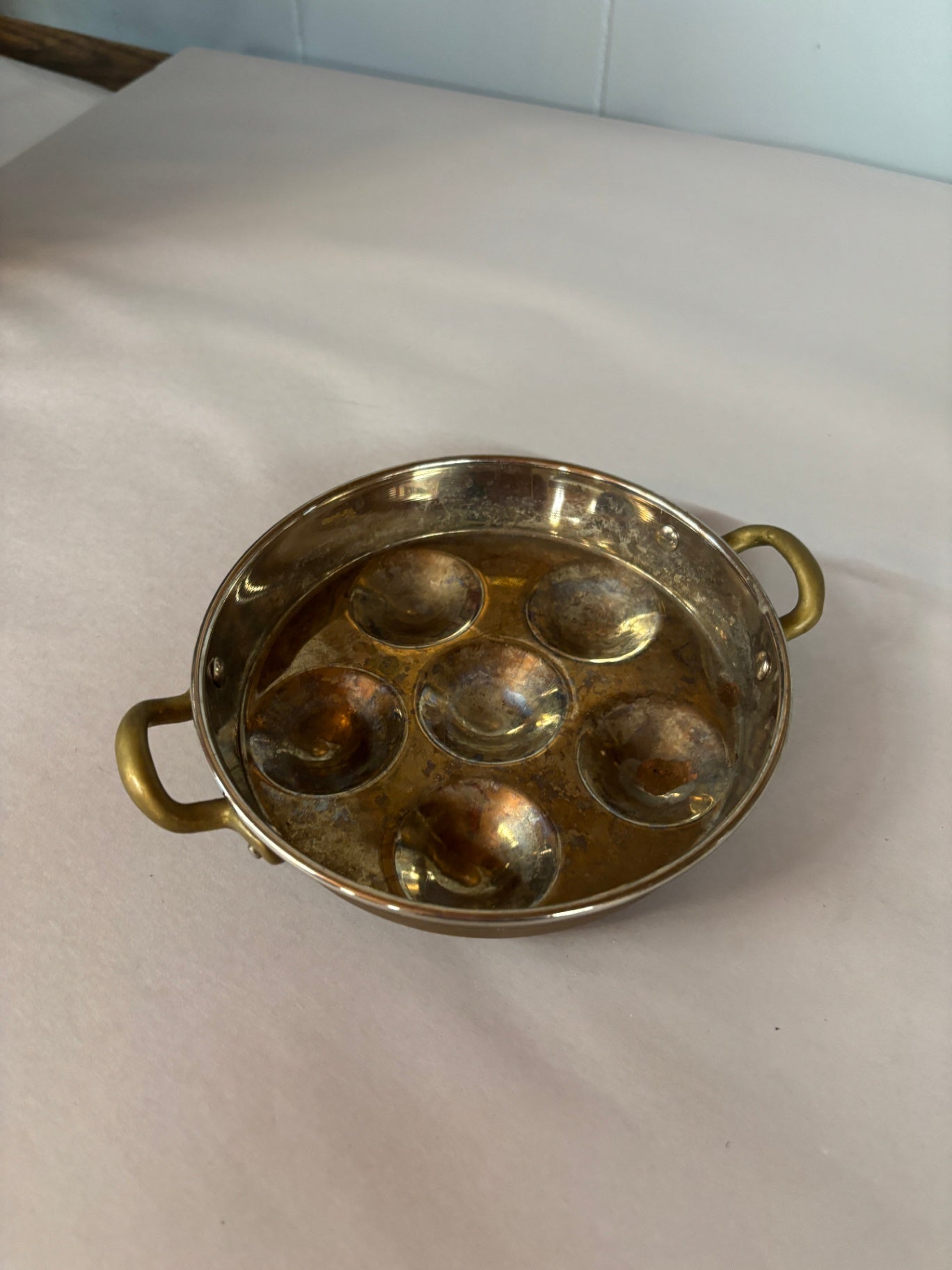  Vintage 6-well Escargot Pan