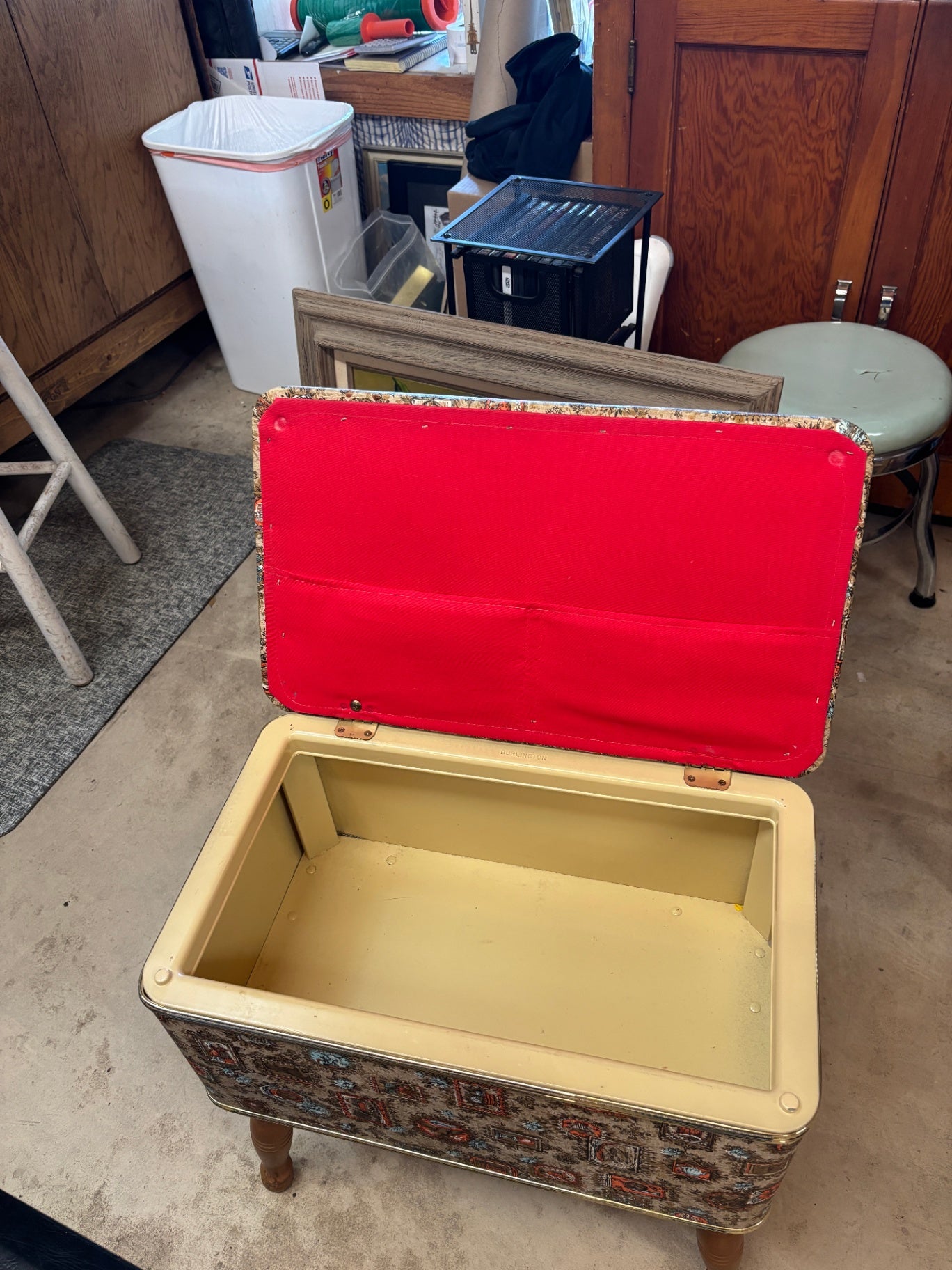 vintage Burlington Hawkeye mid-century sewing storage bench