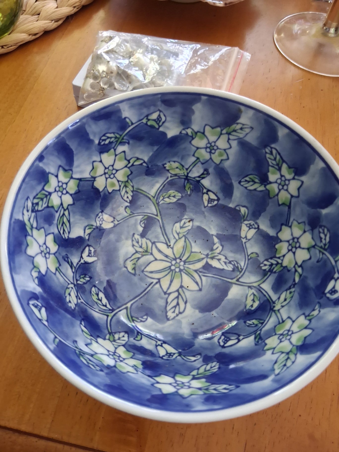 Blue Chinese bowl dsc
