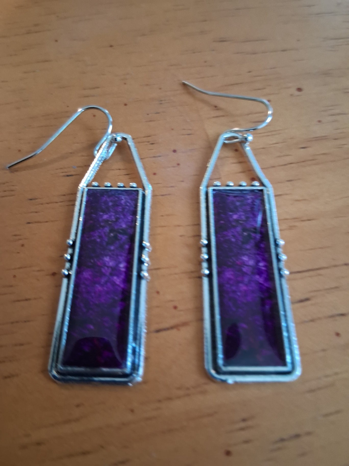 Purple earrings dsc