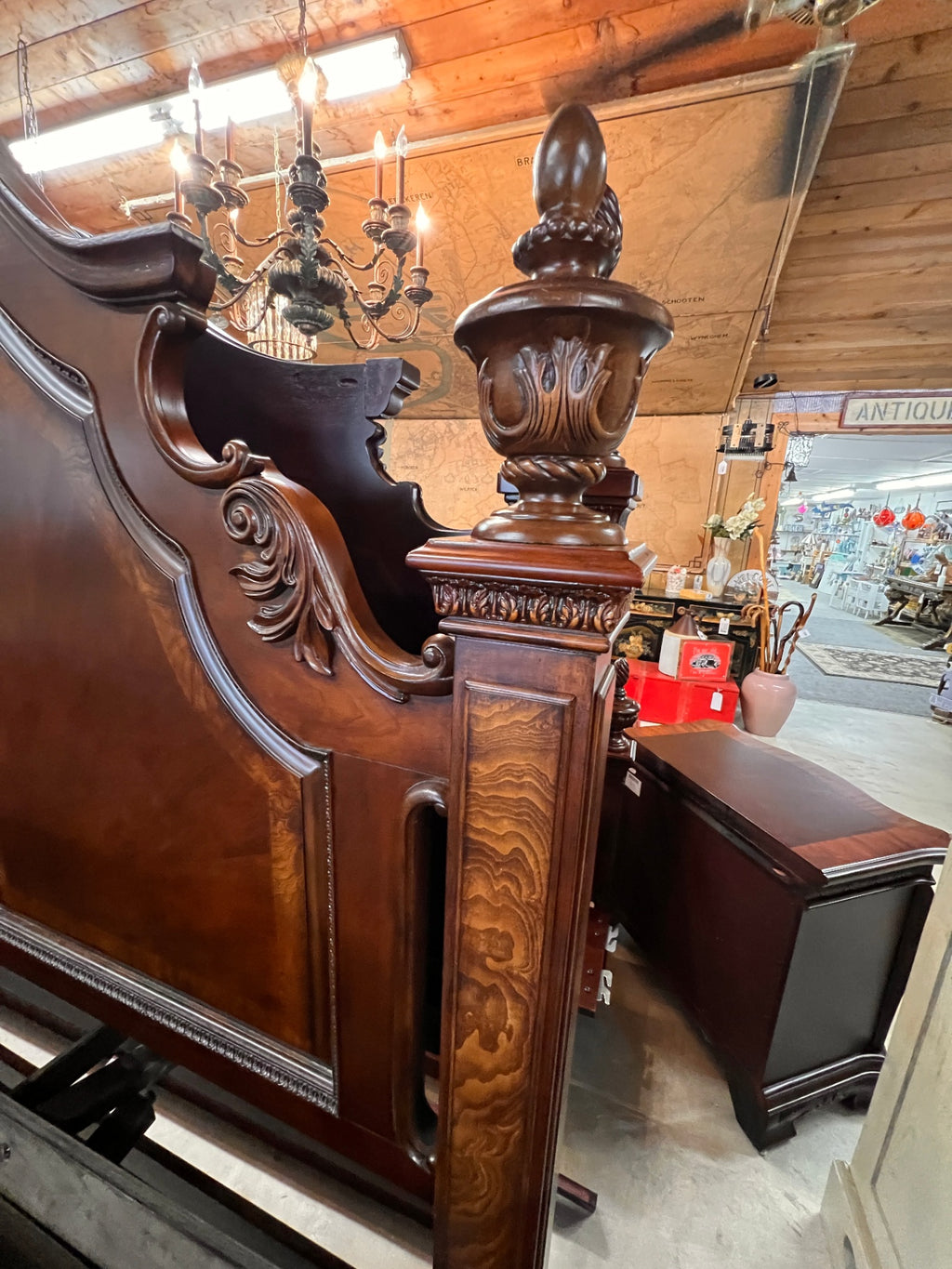 Luxury Old World King Bedroom Suite – Burl Wood European Style – Designer Quality