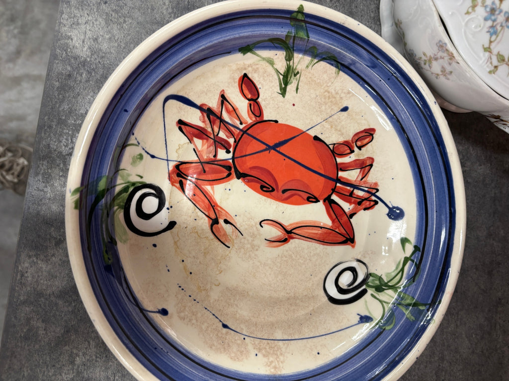 Hand-Painted Coastal Art Pottery Serving Bowl – Red Blue Crab Design – Signed Studio Pottery