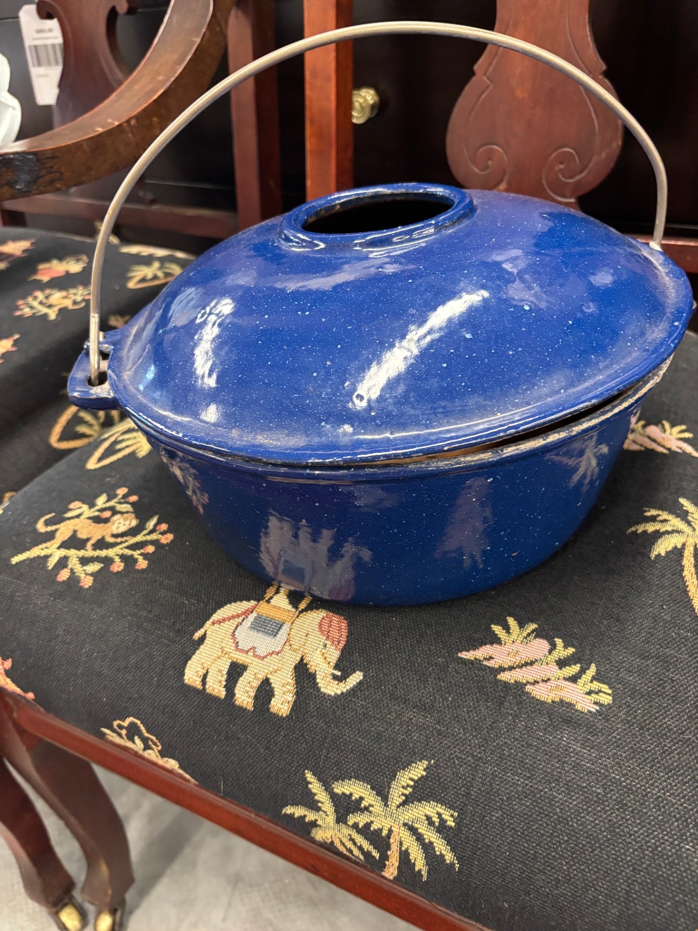 Vintage Cobalt Blue Porcelain Enamel Camp Oven Bean Pot with Bail Handle & Vented Lid