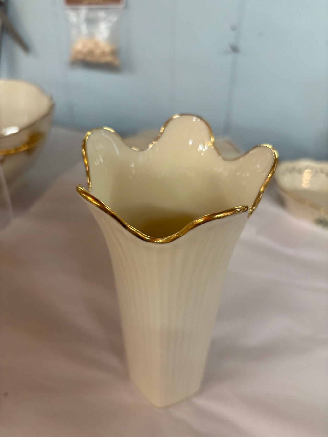 Lenox Meridian Small Vase 7.5" Ribbed Ivory Gold trim Pentagon Shape