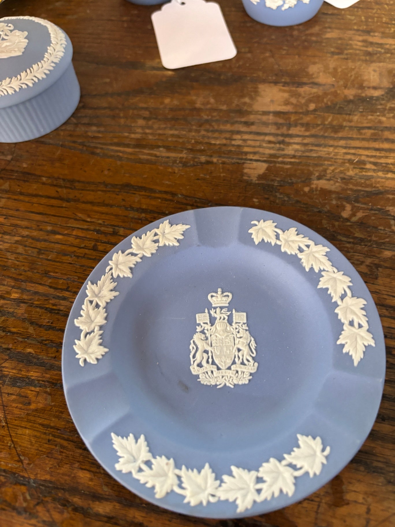 Vintage Wedgwood Blue Jasperware Coat of Arms Canada Special Edition Trinket Dish Scorpion