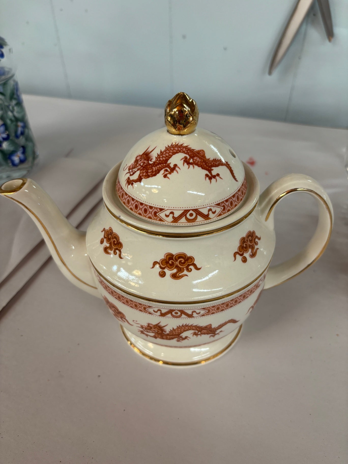  Report Price & Kensington Vintage Red Dragon English Teapot