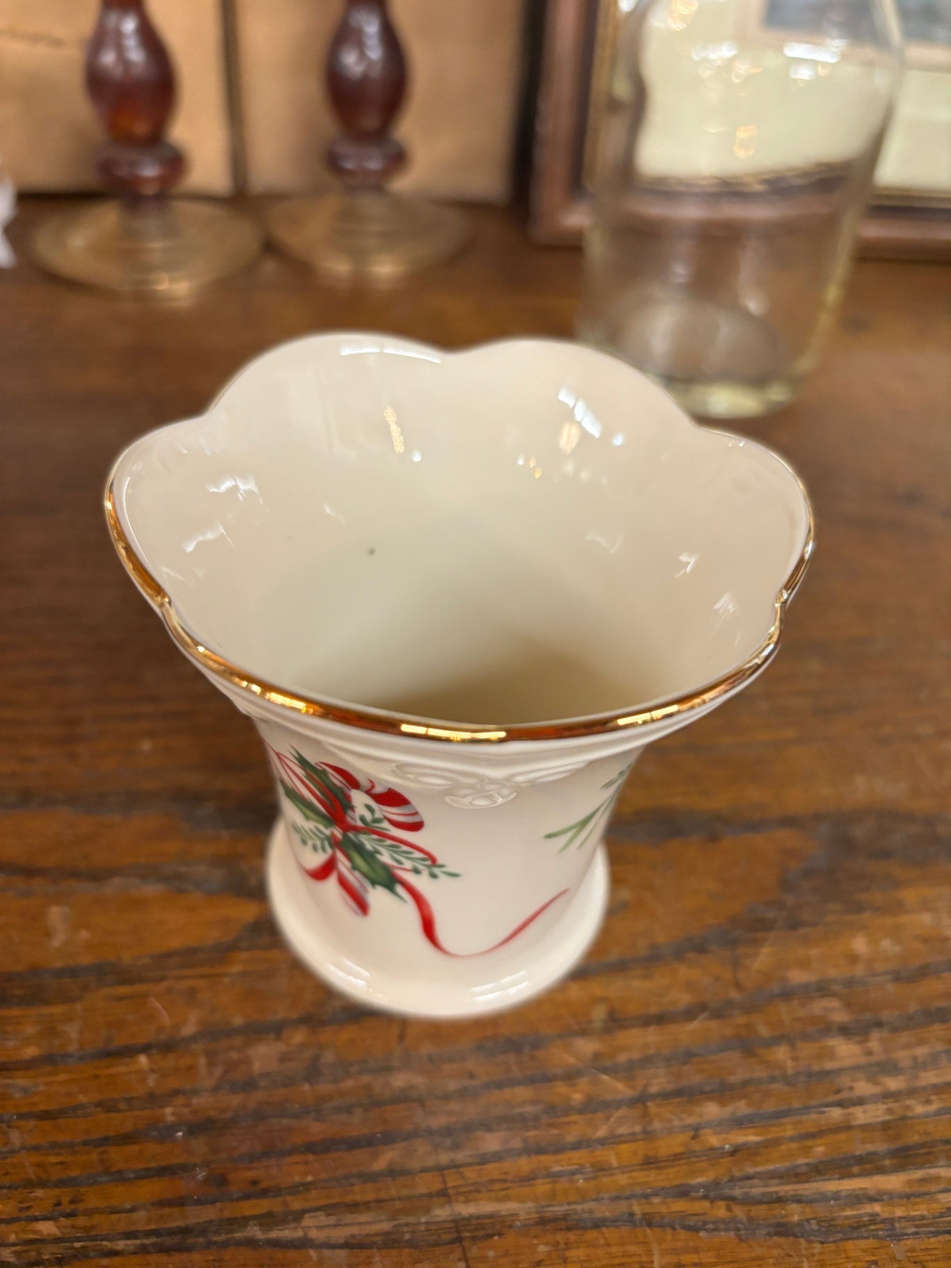 LENOX Small (3 1/4" H) Holiday Ribbons/Holly/Gold Accent/Candy Cane Votive candle holder