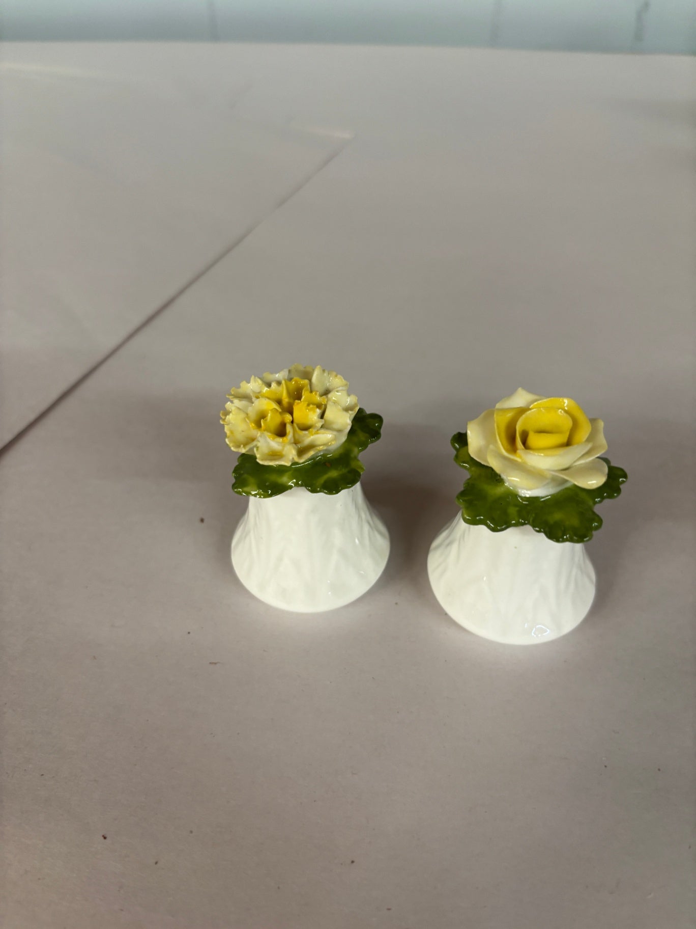 Vintage Aynsley Fine Bone China Floral Salt And Pepper Shaker Japan HandPainted