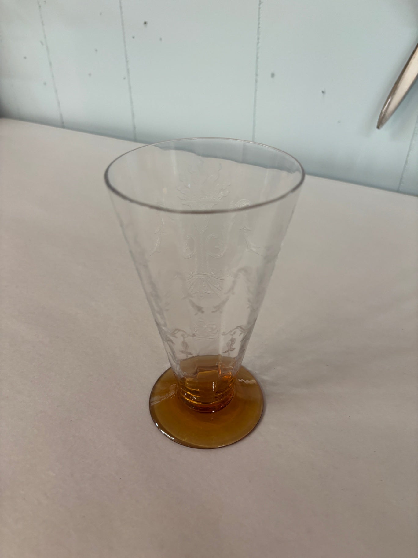 Iced Tea Julia Amber (Amber Stem and Foot, Stem 15011) by TIFFIN-FRANCISCAN