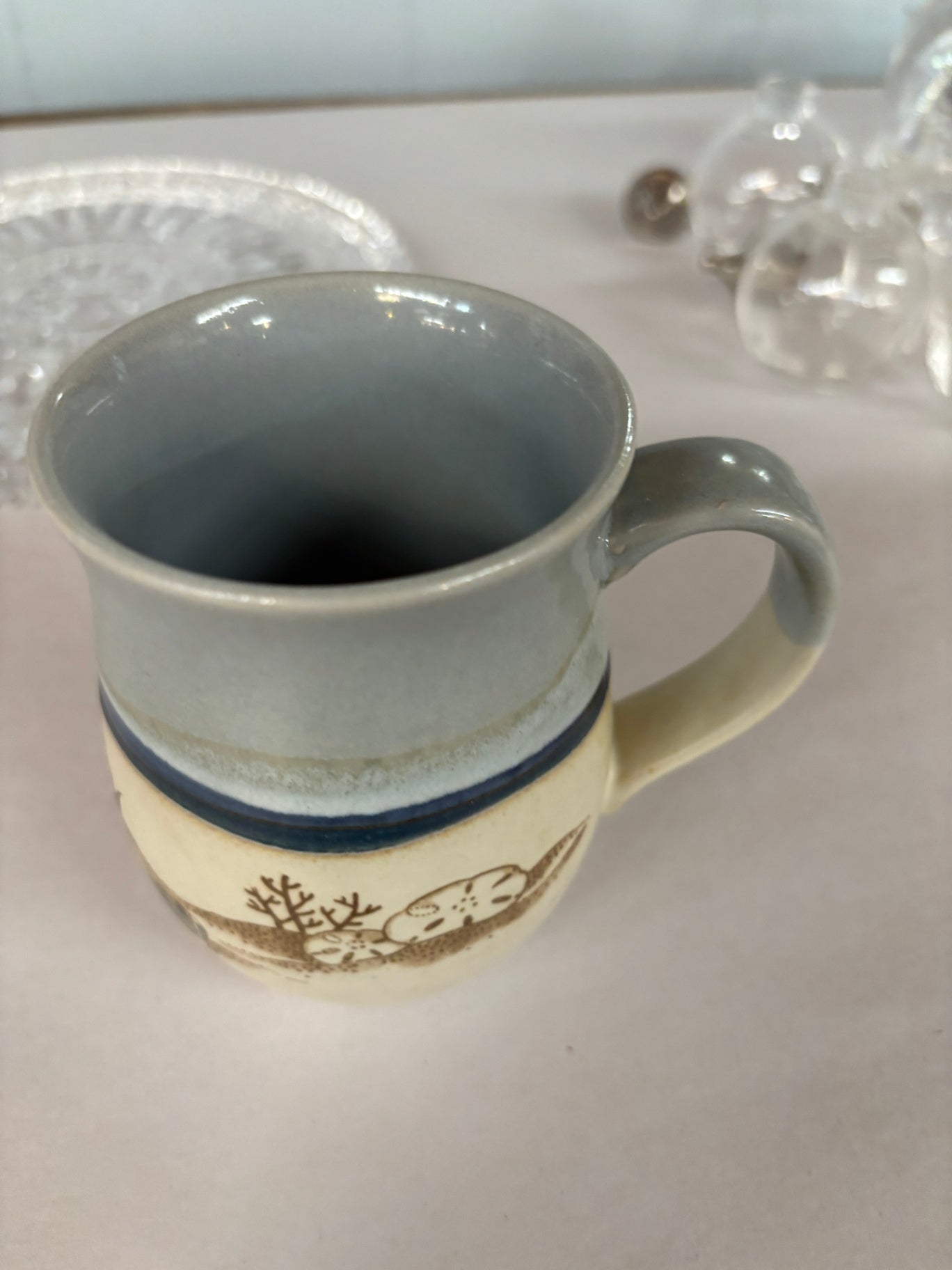 Sand Dollar Sea shell Ceramic Stoneware Pottery Beige Coffee 12oz Cup Mug Beach