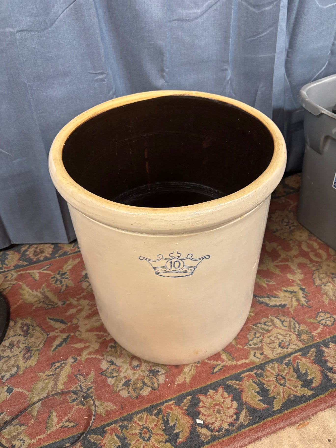 Blue Crown Stoneware Crock 10 Gallon