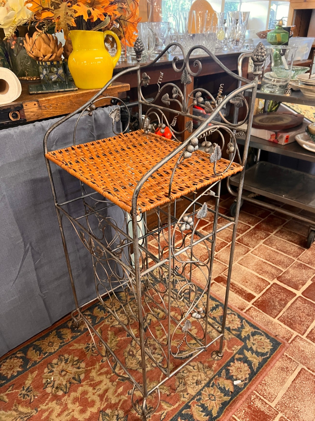 Natural Silver Iron-Wicker Wine Rack