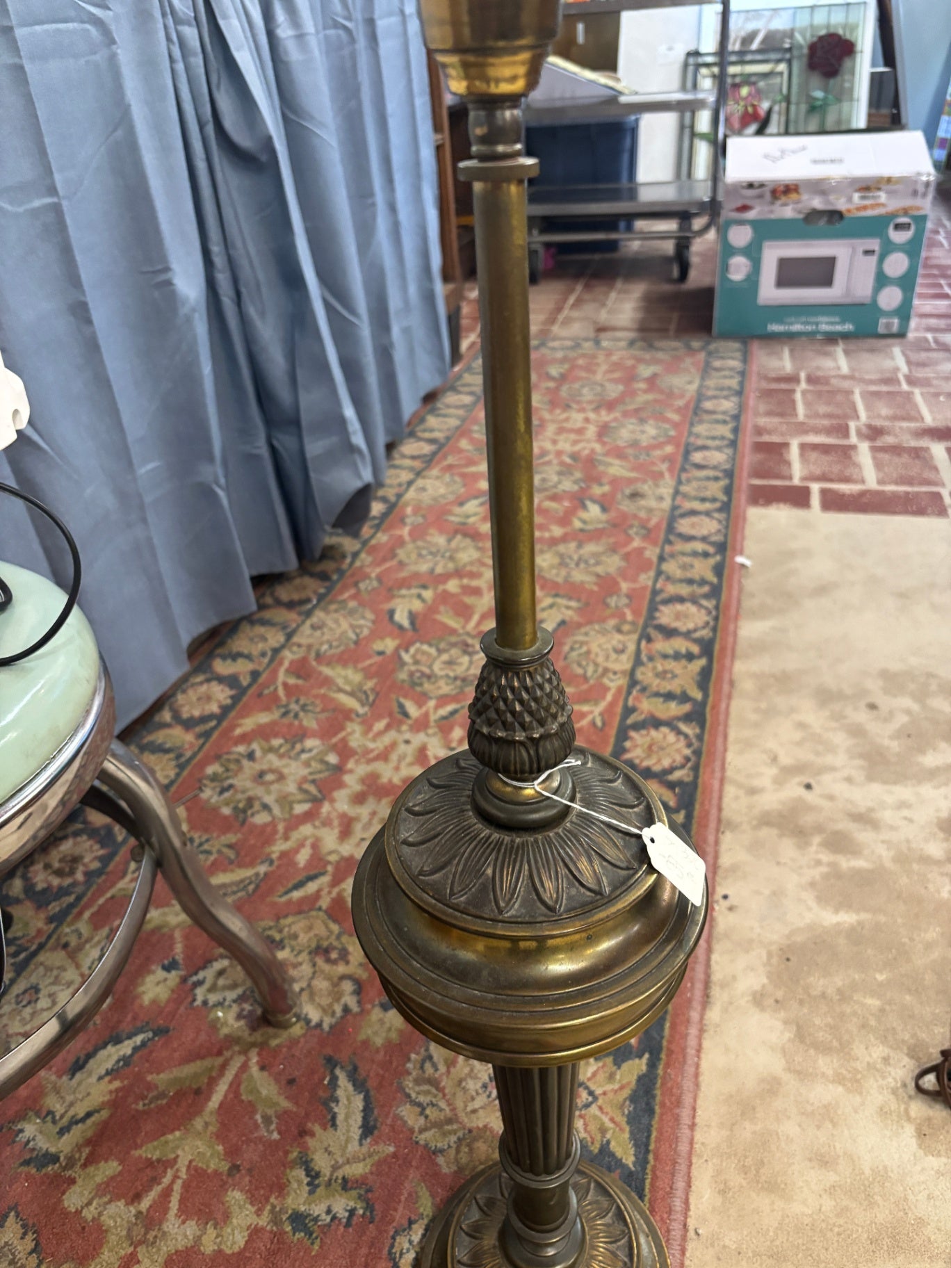 Vintage Brass Torchiere Floor Lamp – Classical Fluted Column with Frosted Glass Shade