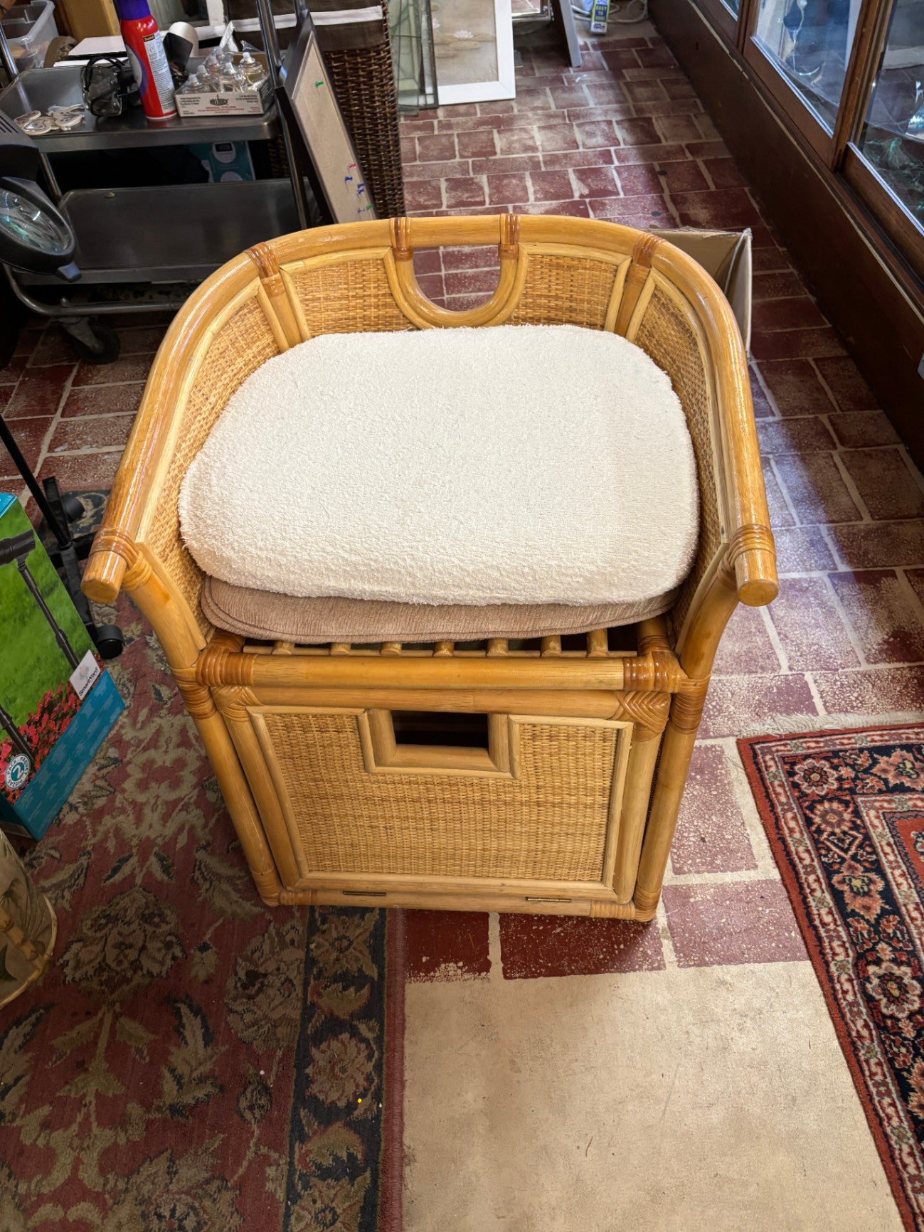 Mid Century Style Barrel Chair with Storage