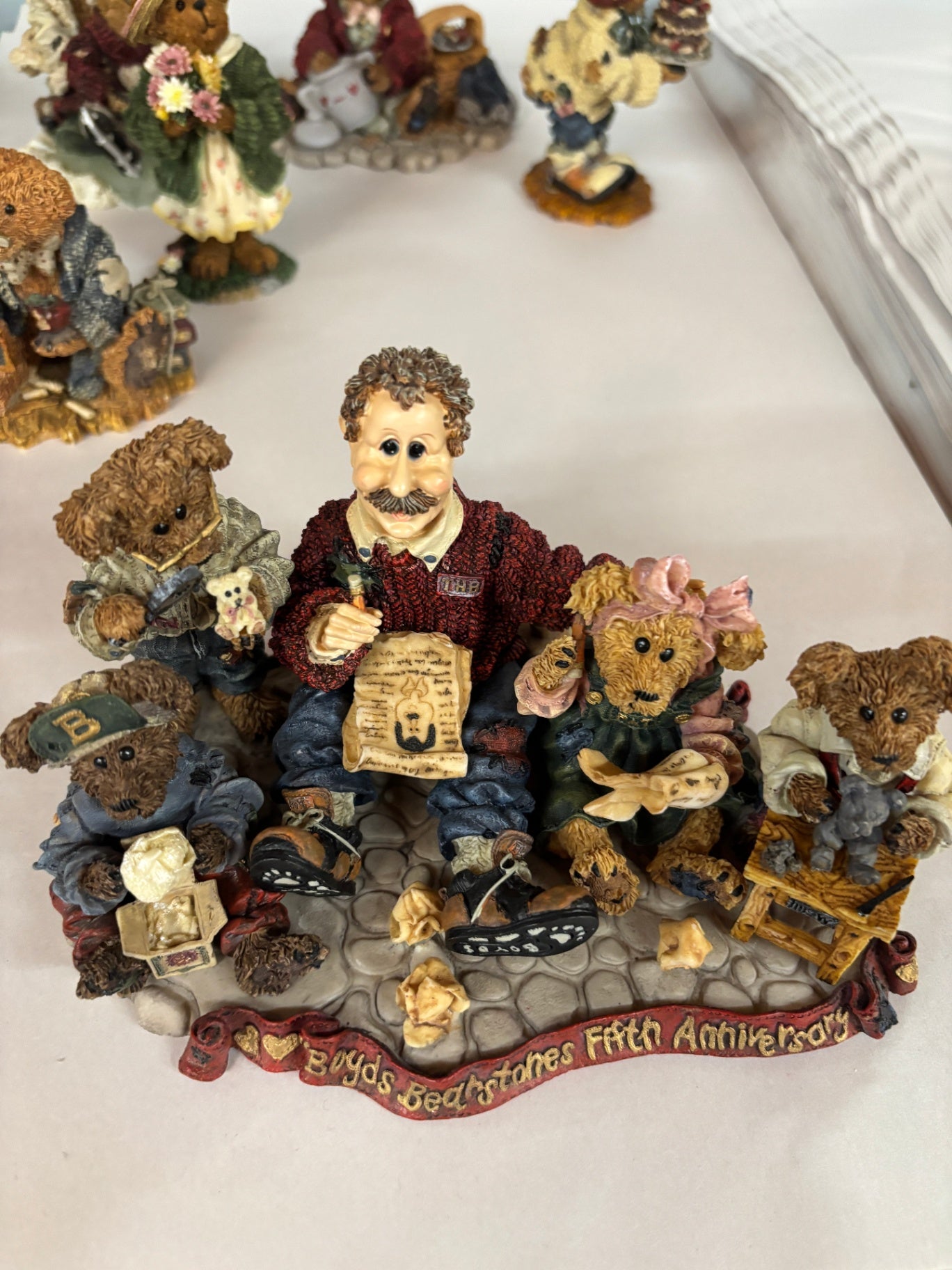 BOYDS RESIN BEARSTONE FIGURINE -T H B WORK IS LOVE MADE VISABLE -5TH ANNIVERSARY
