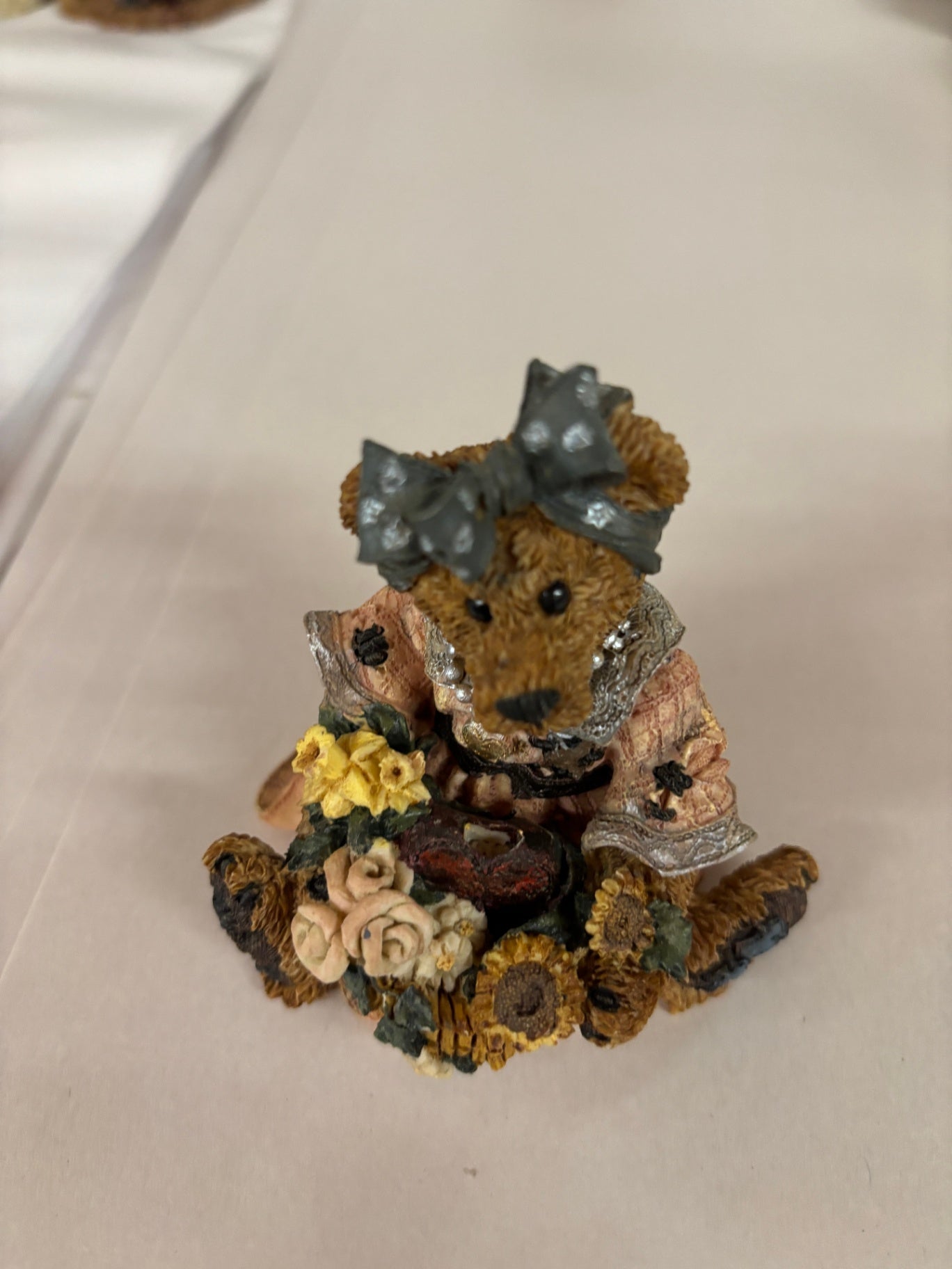 Boyds Bears & Friends "Justina...The Message Bearer" Figurine Style #2273 ©1995