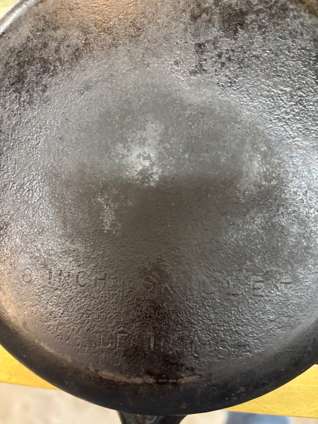 Vintage Unmarked Wagner Ware No. 5 – 8-Inch Cast Iron Skillet – Made in USA