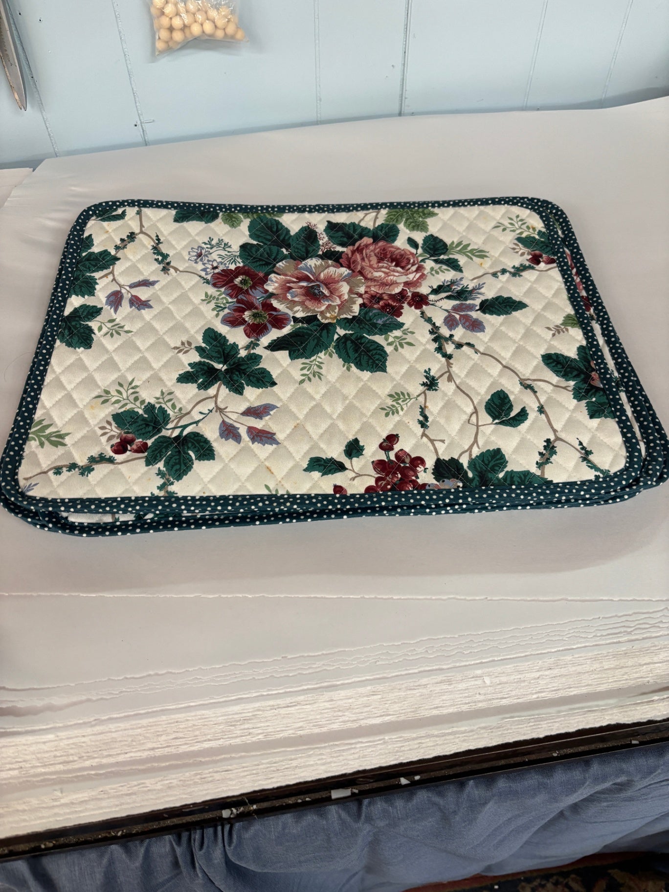 Set O 4 Green Floral Placemats