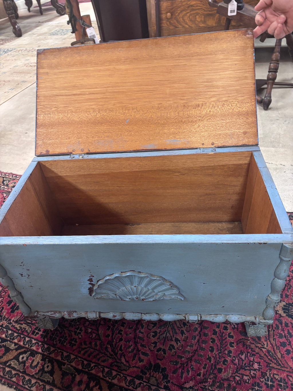 Shell Design Wood Box