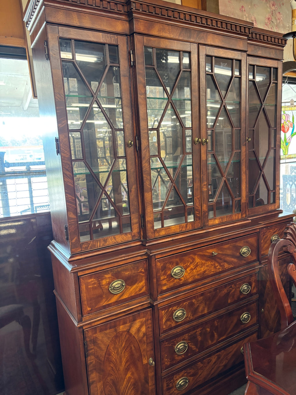Broyhill 100th Anniversary Collection China Cabinet / Breakfront