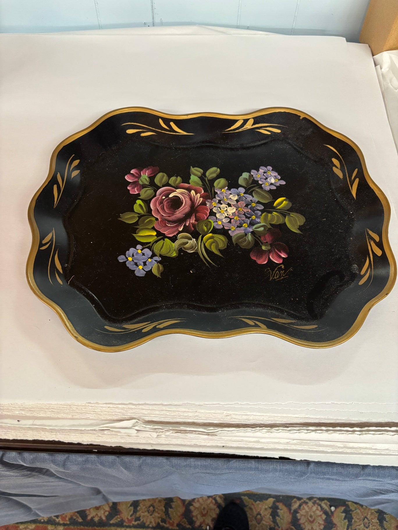  Nashco New York hand-painted metal toleware tray