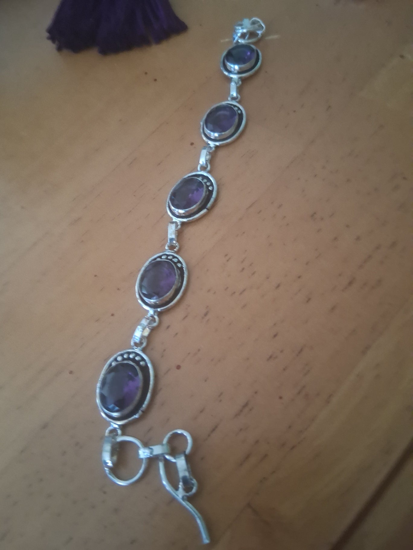 Bracelet purple dsc