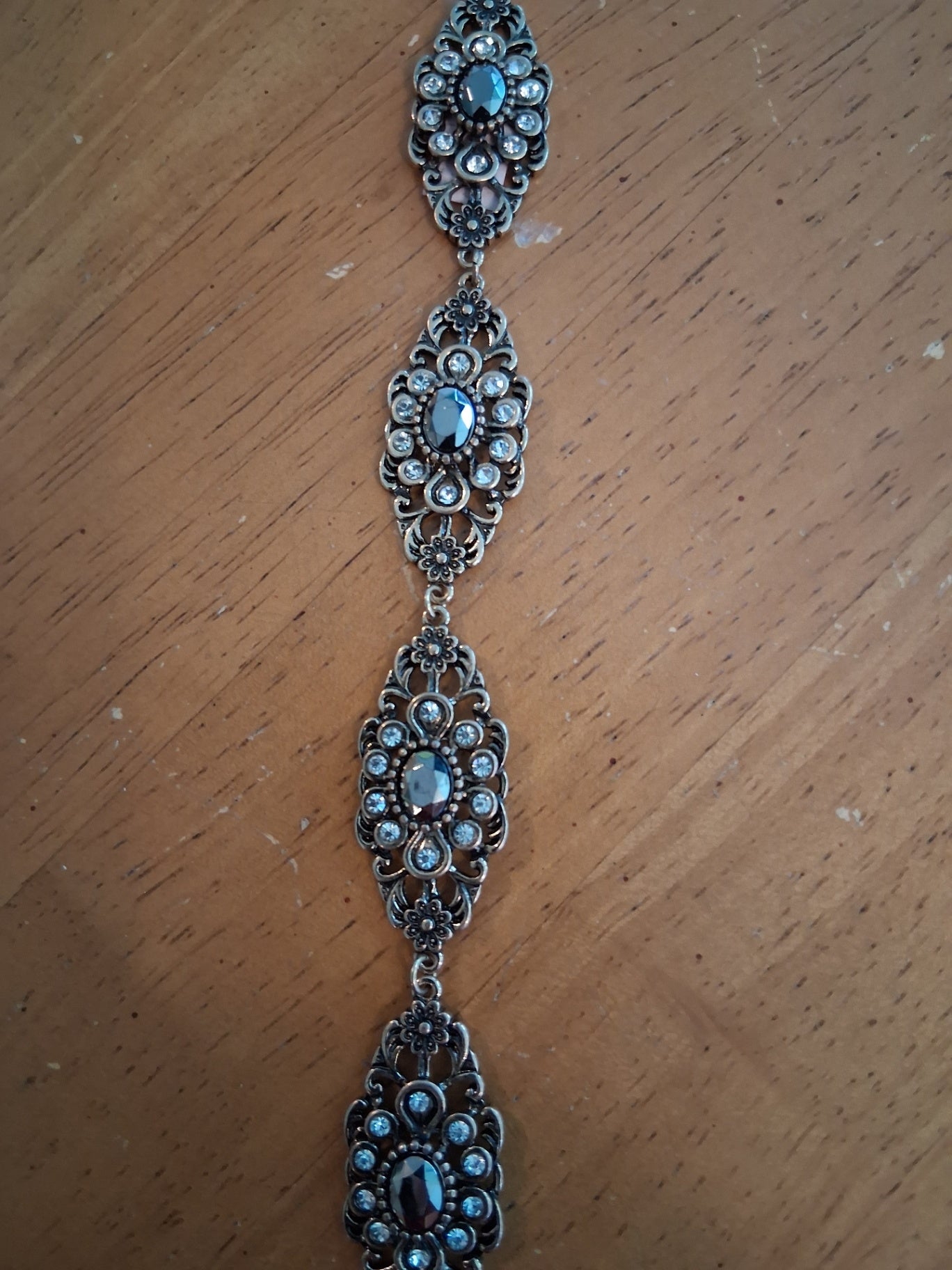 Bracelet blk rhinestone dsc