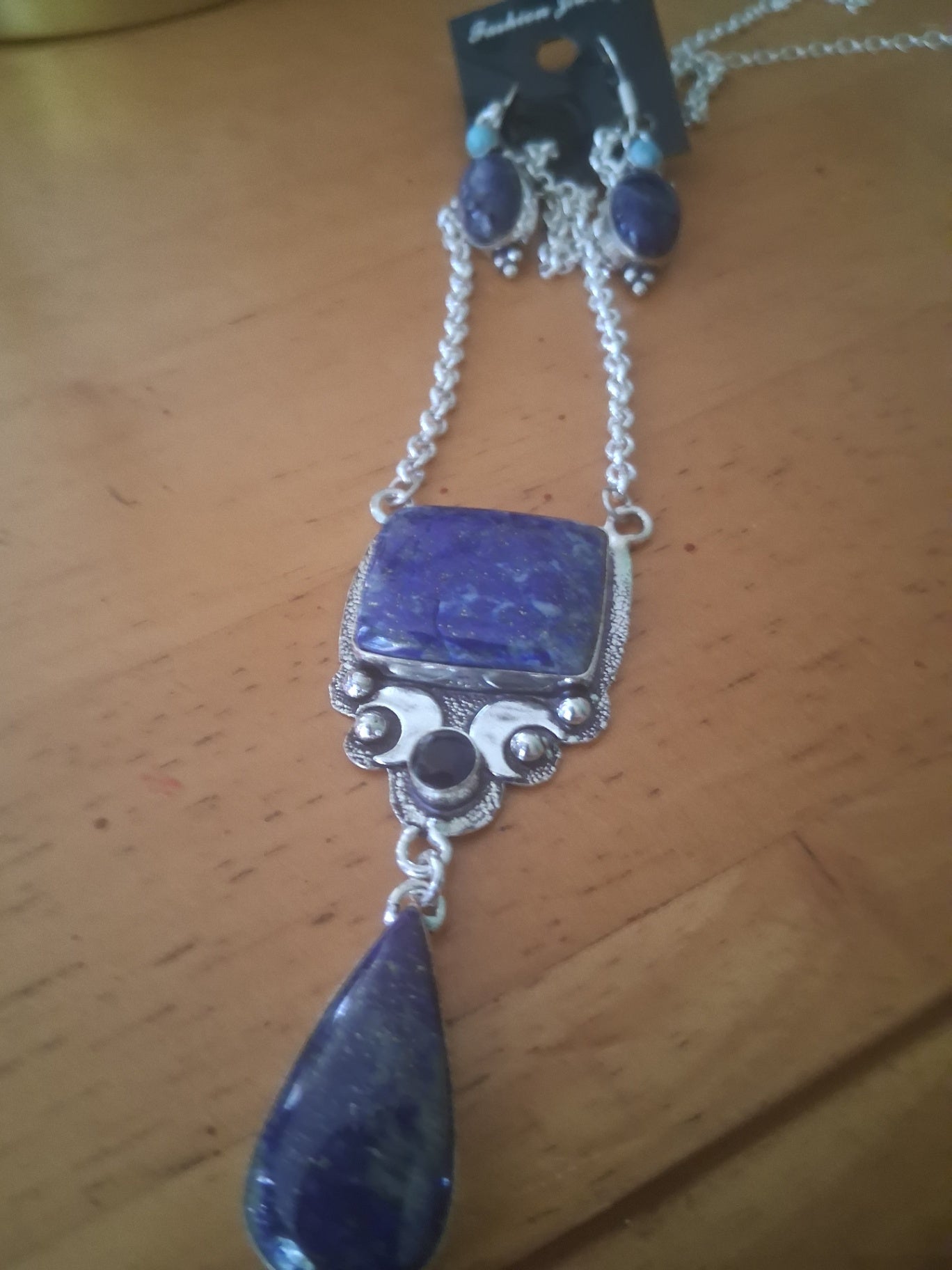 Necklace n earrings lapis dsc