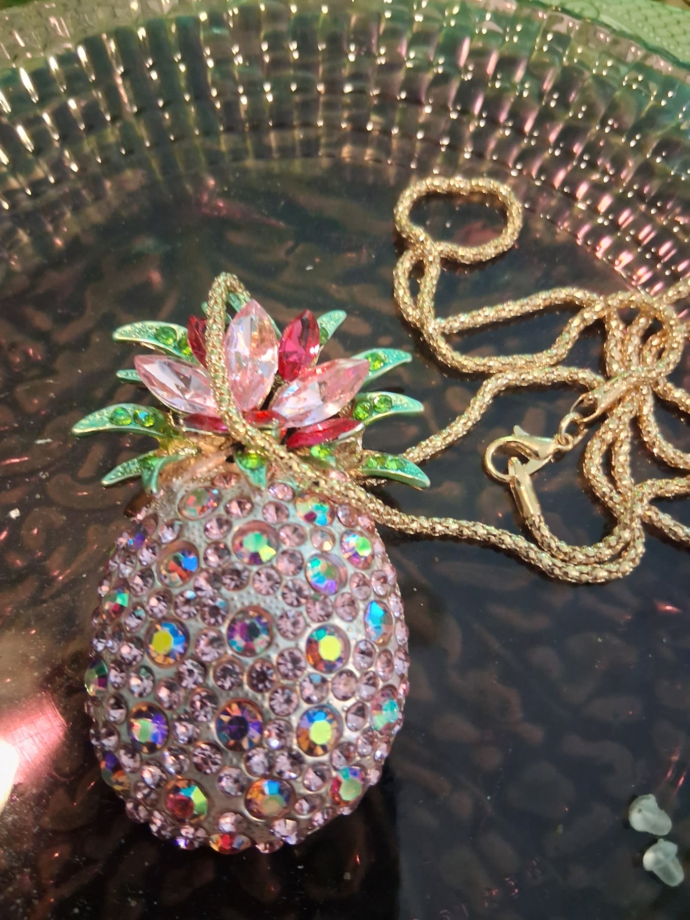 Necklace pink pineapple dsc