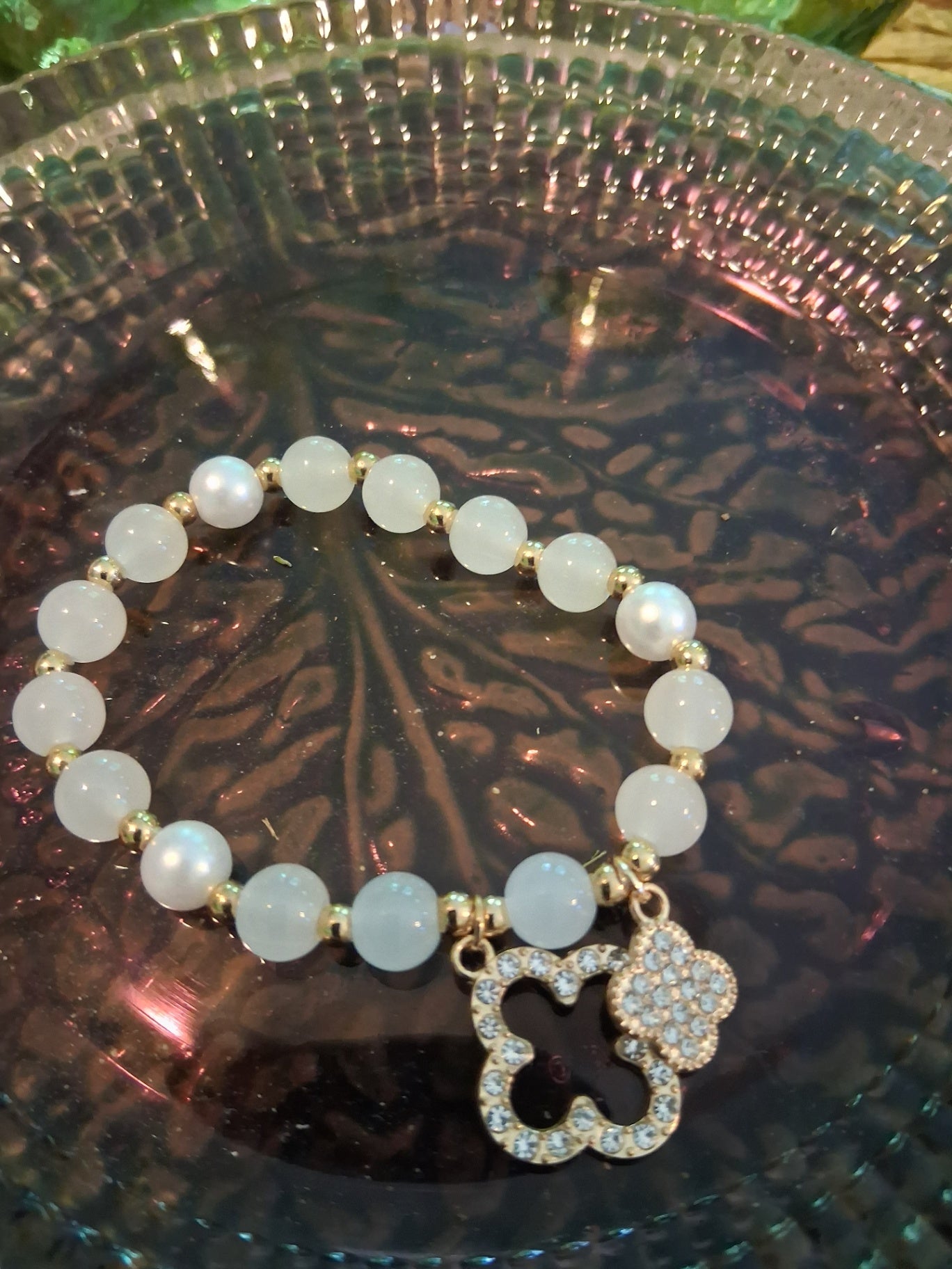 Bracelet beaded clover dsc
