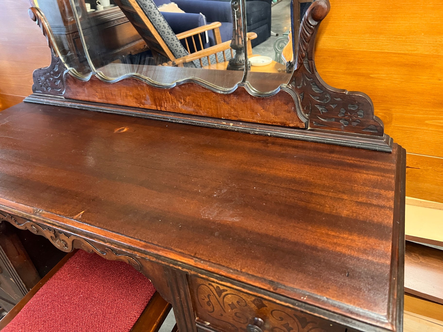 Antique Forest Furniture Co. Mahogany Vanity Dressing Table with Mirror